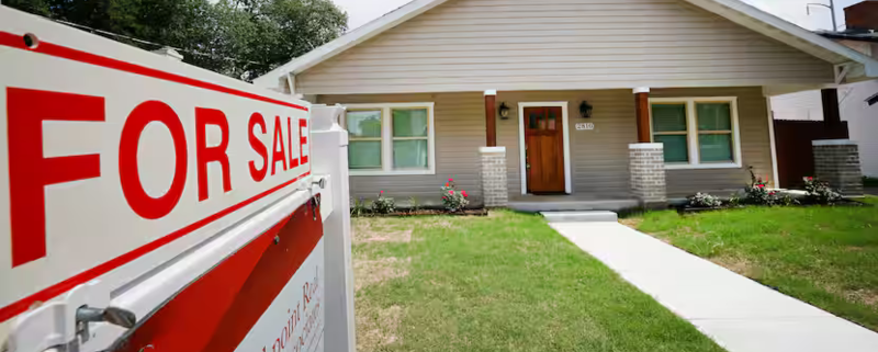The median price for a new home was still above $400,000 in April despite more homes on the market and high interest rates.